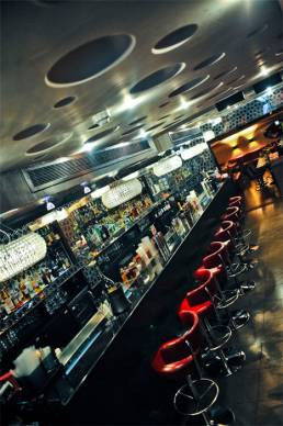 Lonsdale Bar image