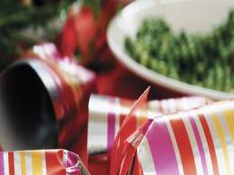 Cracker-dinnertable featured