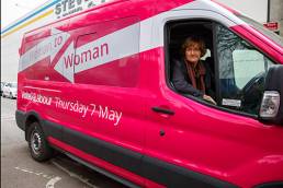 Labour-Pink-Campaign-bus