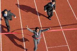 businesswoman-race-thumbnail