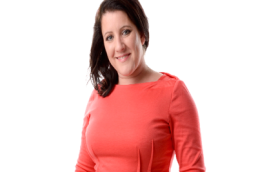 superstar communicator featured