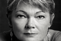 Tracy+Edwards featured