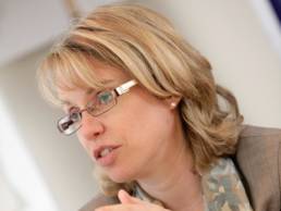 Jenny Watson, image credit to the Electoral Commission featured