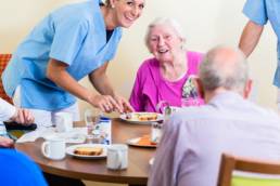 Care workers fight for equal pay (F)