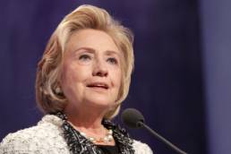 Hilary Clinton breaks through glass ceiling being named first woman to run for US President (F)