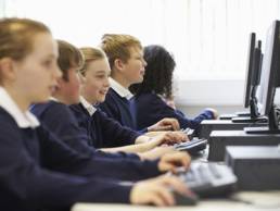 children learning IT featured