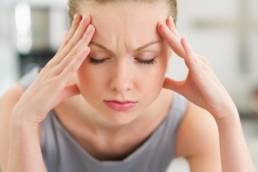 woman-stressed-with-a-burnout-featured