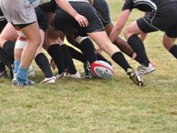 womens-rugby-team-featured