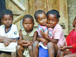 african-children-on-international-day-to-eliminate-violence-against-women-featured