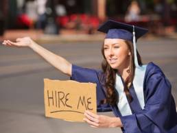 female-graduate-looking-for-a-graduate-job-featured