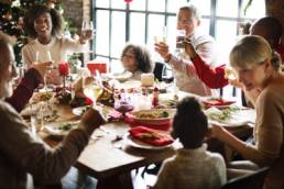 christmas dinner with family featured