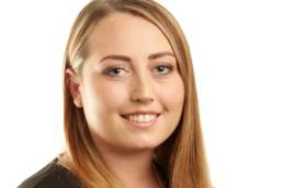 Holly Broadhurst (1) featured