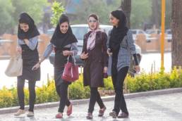 iranian women going to work featured