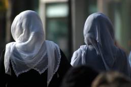muslim women featured