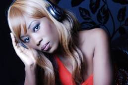 China L'One featured