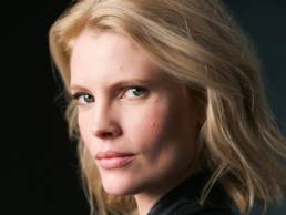 Nathalie Cox featured