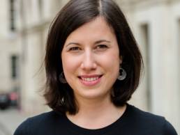 Véra Kempf featured