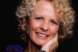 TINEKE RENSON featured