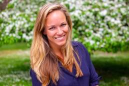 Eline Van der Velden featured