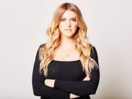 Anna Williamson featured