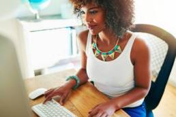 stylish woman working from home, style tips, flexible working