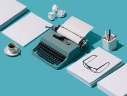 vintage typewriter, female creatives, creative industry