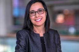 Ester Banque featured