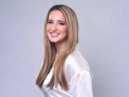 Jessica Henig featured