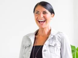 Tiffany Kelly featured