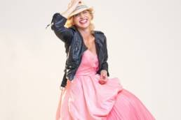 Liza Pulman featured