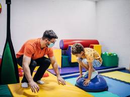 volunteering image for IV (c)