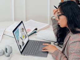 woman working on laptop